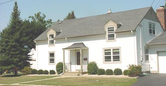 524 5th St., Oconomowoc, WI 53066