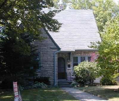 5735 N Bay Ridge, Whitefish Bay, WI 53217