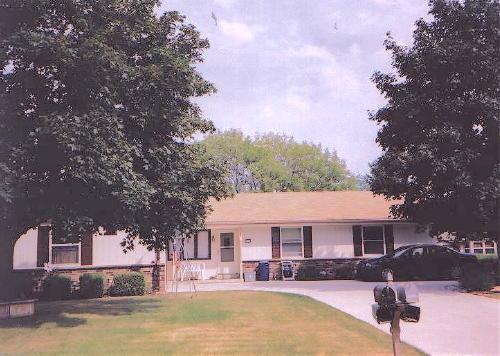 4550 S Camrose Ave., New Berlin, WI 53151