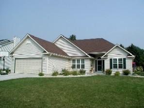 1002 Appaloosa Tr., Caledonia, WI 53402