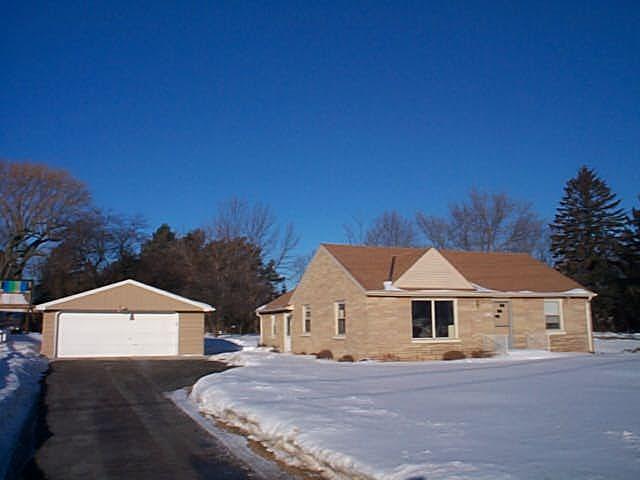 9159 S Chicago Rd., Oak Creek, WI 53154