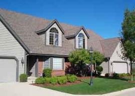 7393 Carter Cir  East, Franklin, WI 53132