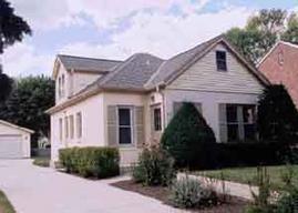 5435 N Bay Ridge, Whitefish Bay, WI 53217