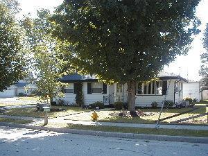 110 Central Ave, Slinger, WI 53086