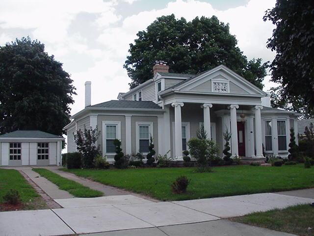 1247 Main St., Racine, WI 53403