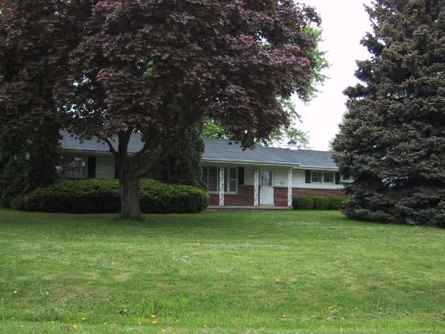 W155 N5253 El Rio Ct., Menomonee Falls, WI 53051