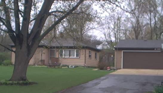 19464 W Sunset Dr., Muskego, WI 53150