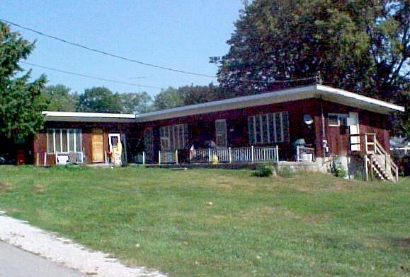 3114 Willow Rd., Geneva, WI 53147