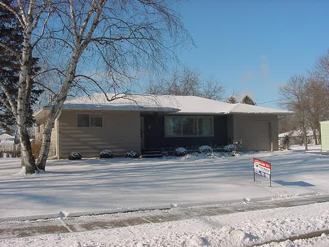 128 S Main St., Blair, WI 54616