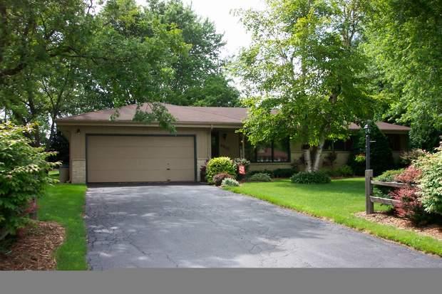 4845 S Langlade Dr., New Berlin, WI 53151