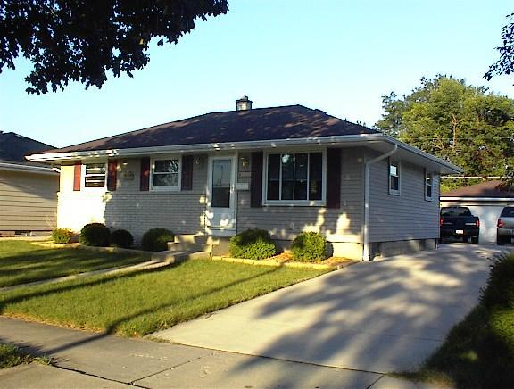 3356 S 99th Ct., Milwaukee, WI 53227