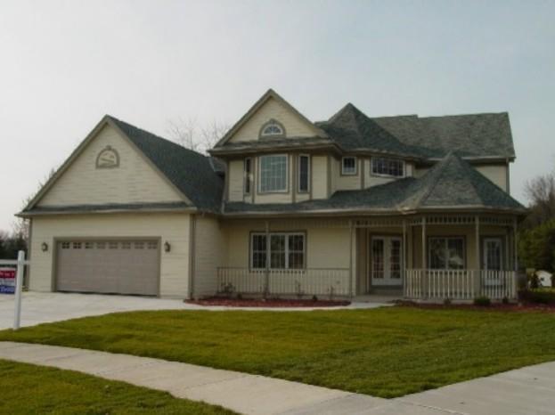 1023 Meadowlark Ct., Grafton, WI 53024