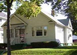 353 S 22nd St., La Crosse, WI 54601