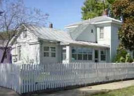 950 Redfield, La Crosse, WI 54601