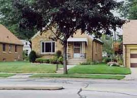 3357 W Lakefield Dr., Milwaukee, WI 53215