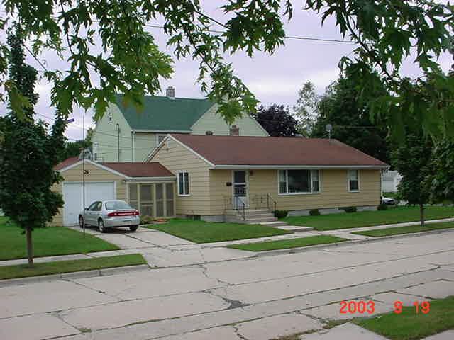 1819 Alexander Ct., Sheboygan, WI 53081
