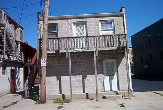 167 E Chestnut, Burlington, WI 53105