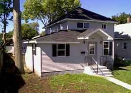 1206 East Ave., La Crosse, WI 54601