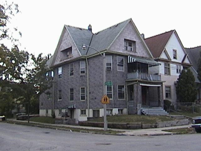 1824 N 33rd St. #1826, Milwaukee, WI 53208