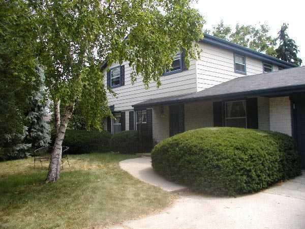 7111 W Chapman Ave., Greenfield, WI 53220