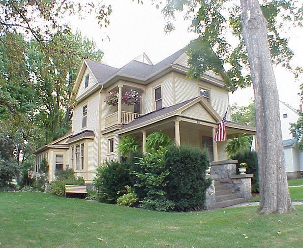 401 W Walworth St., Elkhorn, WI 53121