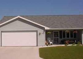 890 Iroquois Tr., Sheboygan Falls, WI 53085