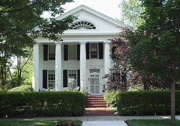 214 W Laflin Ave., Waukesha, WI 53186