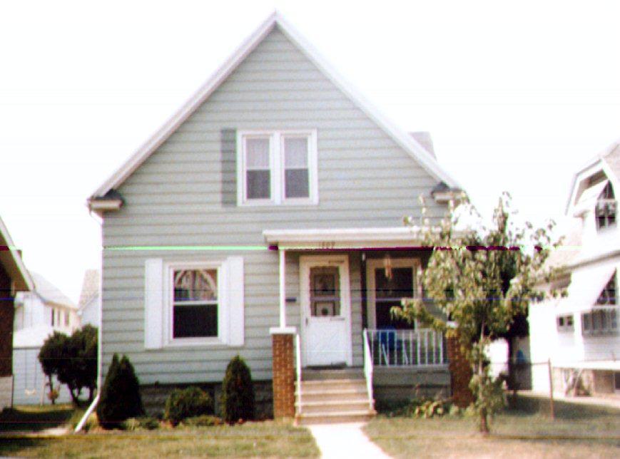 1809 S 58th St., West Allis, WI 53214