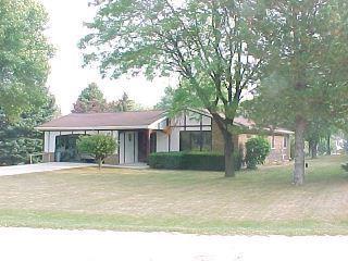 2818 Robin Cir., Hartford, WI 53027