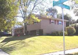 1315 W Sunset Ridge Dr., West Bend, WI 53090