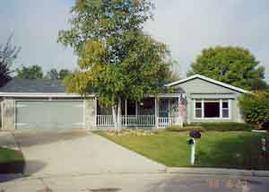 723 Willow Ct, Port Washington, WI 53074