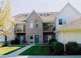 14886 W Arrowhead Ln., New Berlin, WI 53151