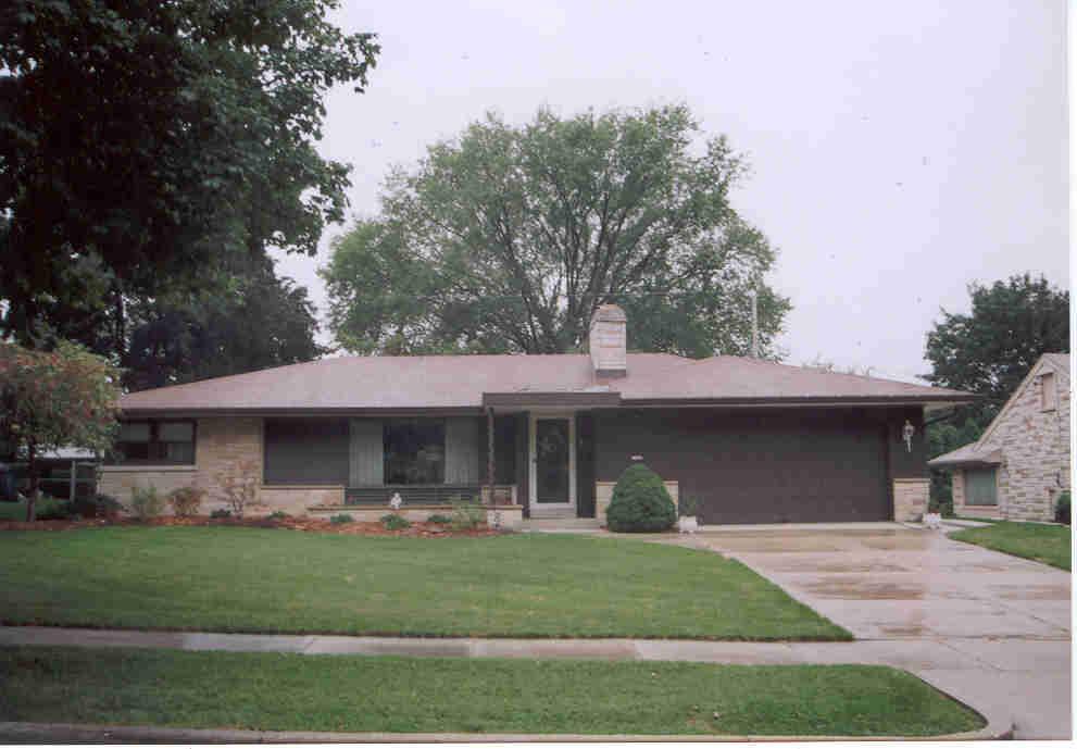 7503 W Wells St., Wauwatosa, WI 53213