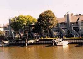 1127 N Edison, Milwaukee, WI 53202