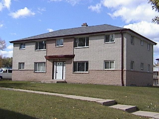 8247 W Bender Ave., Milwaukee, WI 53218