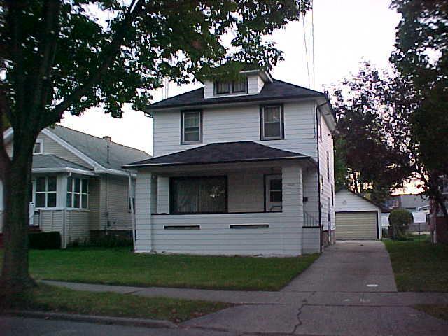 2415 73rd St, Kenosha, WI 53143