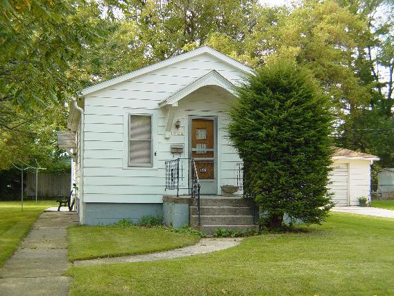 1926 Arthur Ave., Racine, WI 53405