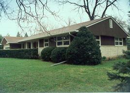 9945 W Brookside Dr., Hales Corners, WI 53130