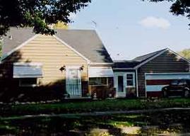 4950 N 89th St., Milwaukee, WI 53225