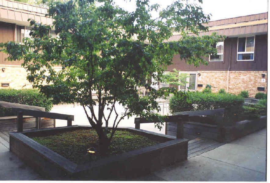 4225 W Rivers Edge Cir #21, Brown Deer, WI 53209