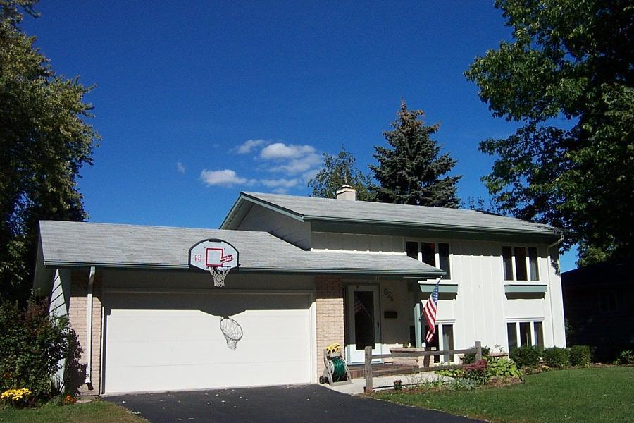 924 Woodland Ave., Port Washington, WI 53074