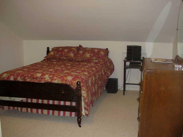 5770 N River Forest Dr., Glendale, WI 53209