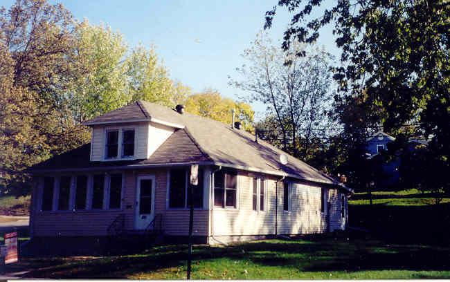 503 S 3rd Ave., Onalaska, WI 54650