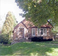 2564 N 89th St., Wauwatosa, WI 53226