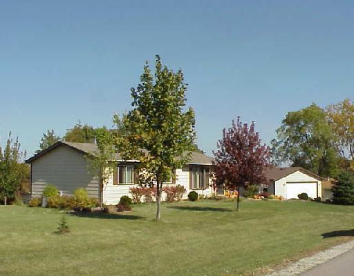 22120 85th Pl., Salem, WI 53168