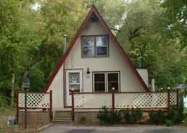 250 First Ave., Fontana, WI 53125