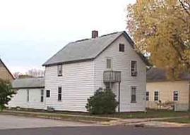 1934 Wood St., La Crosse, WI 54603