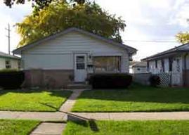 5925 N 75th St., Milwaukee, WI 53218