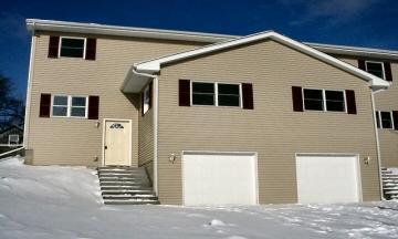 640 Kuester Ln , West Bend, WI 53095