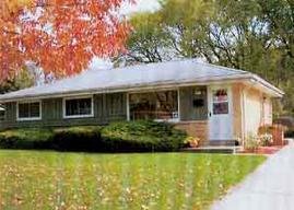 5428 S Moorehead Ln., Greendale, WI 53129